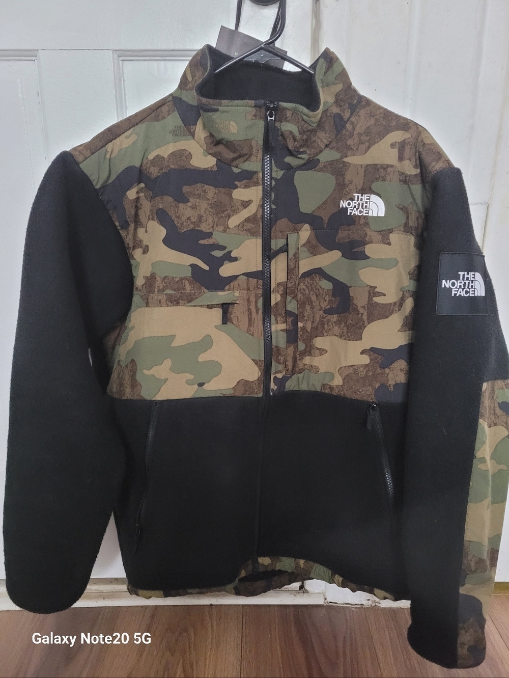 The North Face Men's Camo Fleece Jacket - Black & Olive Rare